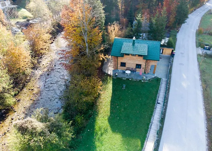 Ferienwohnungen Blockhaus - Zwergenhaeusl Gruenau Im Almtal